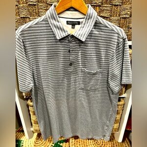 Banana Republic men’s grey polo shirt, size large
